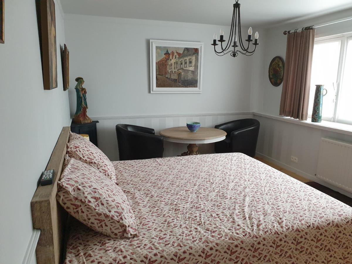 Bed and Breakfast Den Hoge Doorn Harelbeke Exteriér fotografie